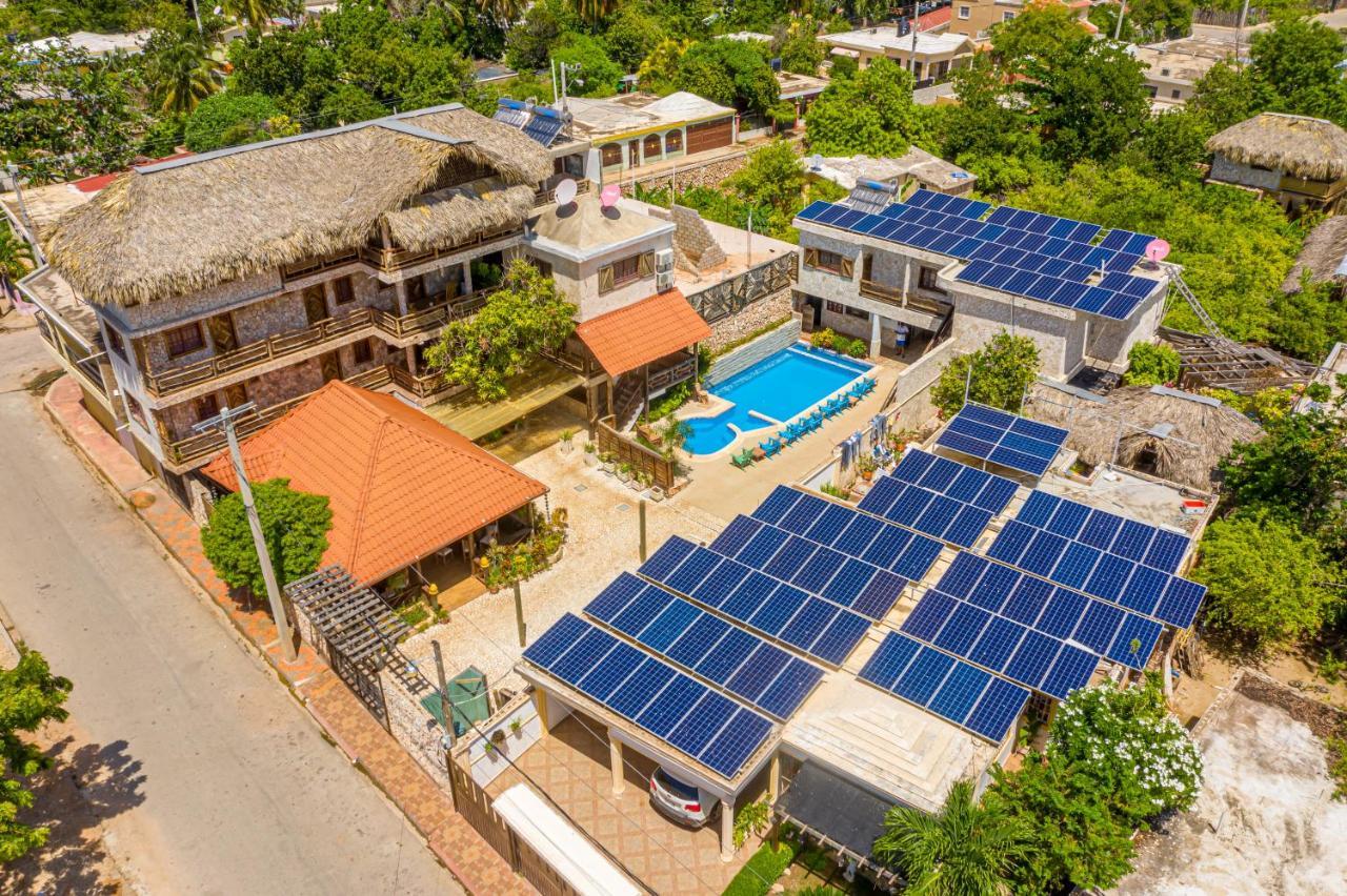 Vista De Aguilas Ecolodge Pedernales Exterior foto