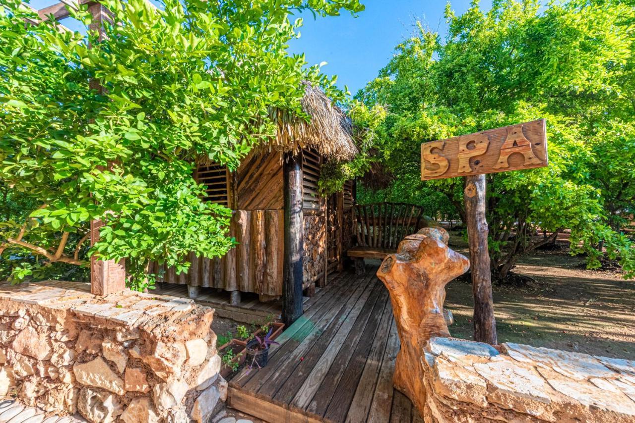 Vista De Aguilas Ecolodge Pedernales Exterior foto