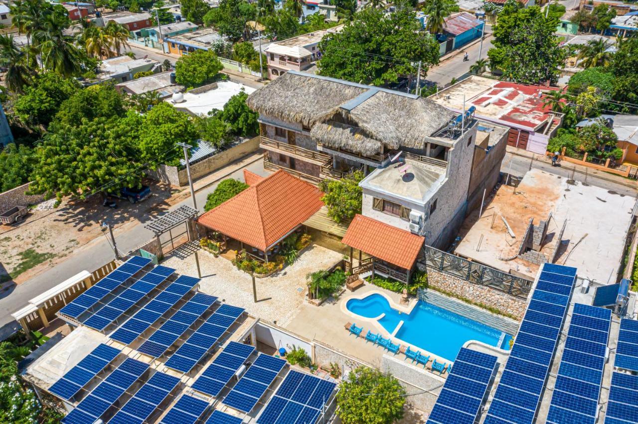 Vista De Aguilas Ecolodge Pedernales Exterior foto